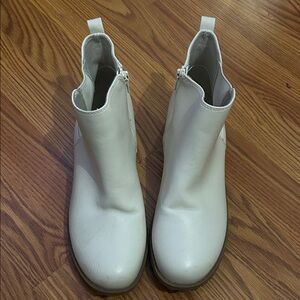Sonoma Cream Ankle Boots for Women